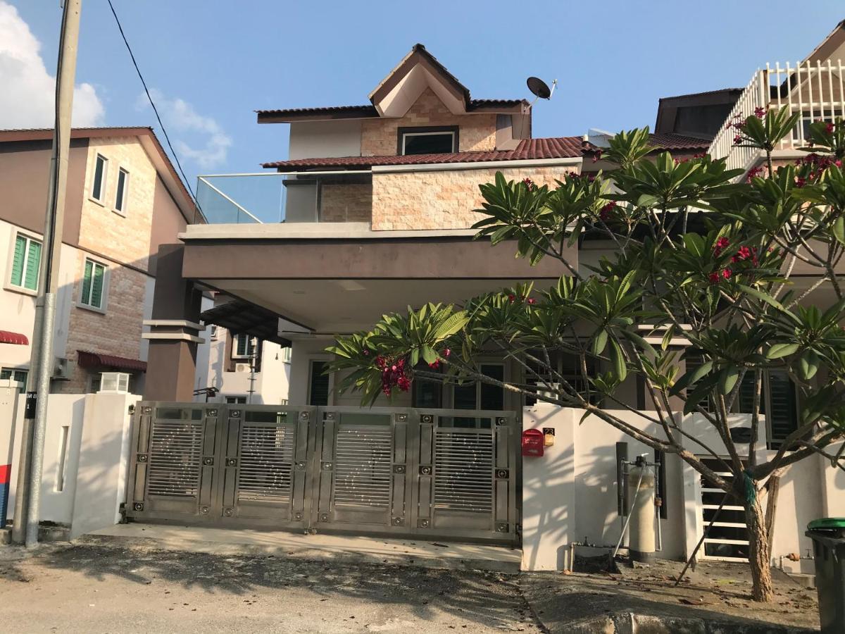 Simfoni Families Suite Kuah Bagian luar foto