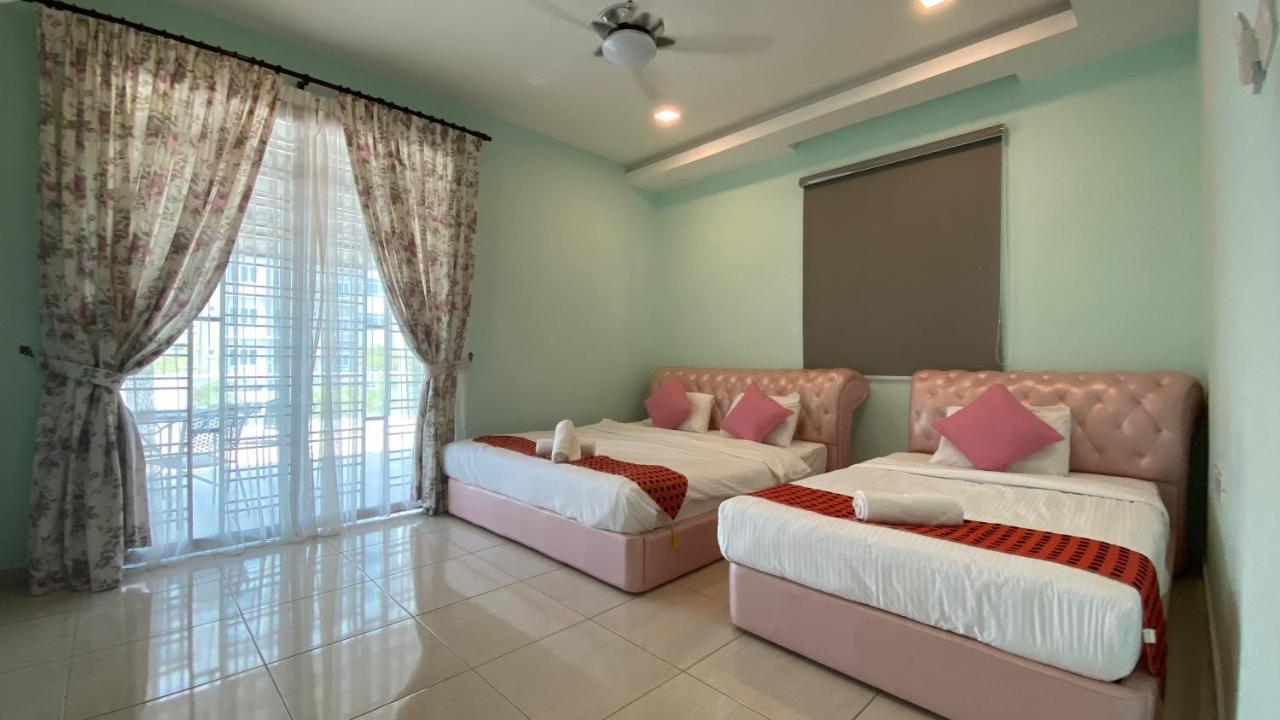 Simfoni Families Suite Kuah Bagian luar foto