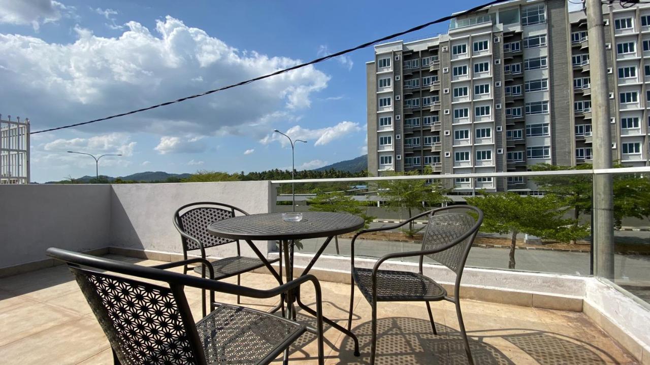 Simfoni Families Suite Kuah Bagian luar foto